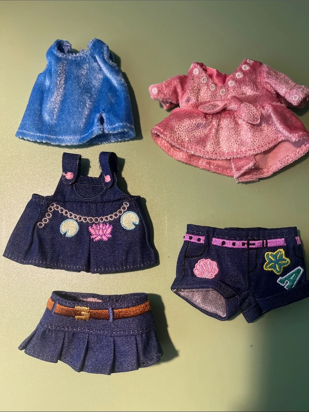 Disney Nuimo princess clothes and accessories